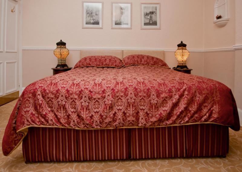 Hedley Villa Guest House Лемингтън Спа Екстериор снимка